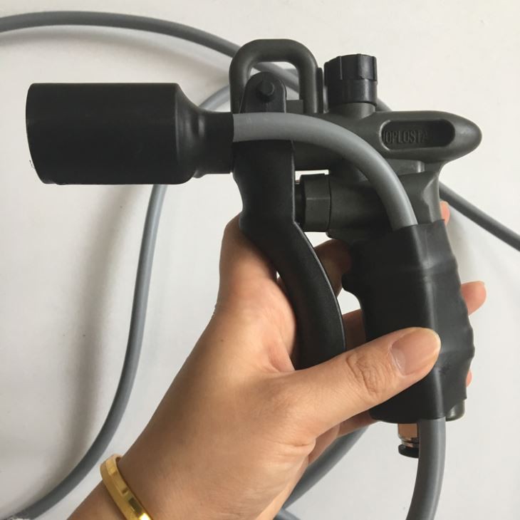 Ionizer air gun